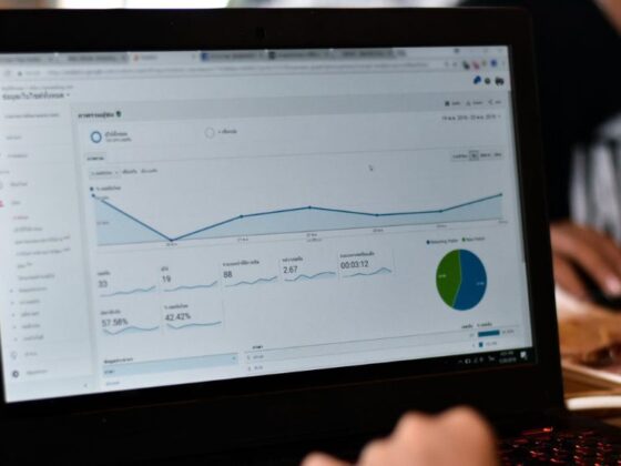 Come leggere i dati in GA4 senza impazzire